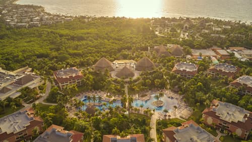 Sab 21 Nov 26 - COR / CUN + Hoteles en Riviera Maya