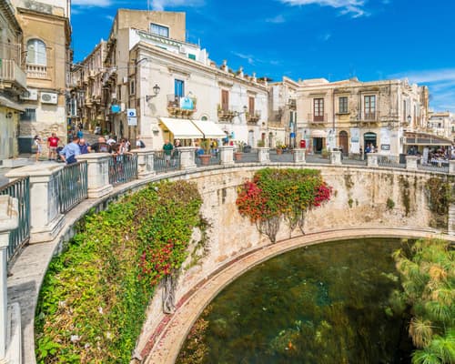 ORTIGIA: ESSENZA SICILIANA