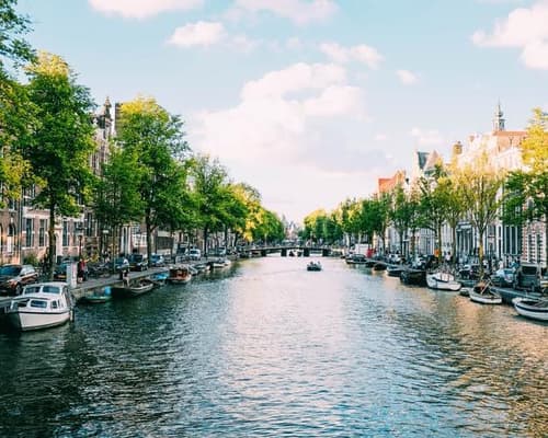 AMSTERDAM, FRANKFURT Y PARIS