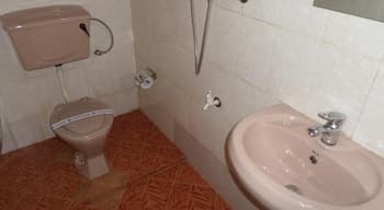 Mount View Cottage Black Pool, Bathroom