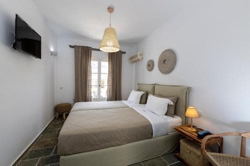 Nymfes Hotel