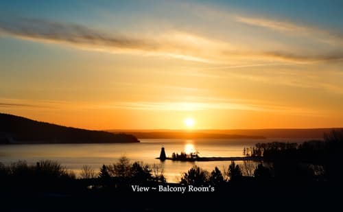 Telegraph House Motel