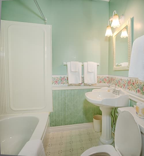 Telegraph House Motel