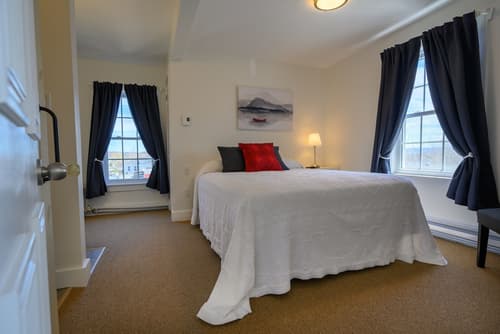 Telegraph House Motel