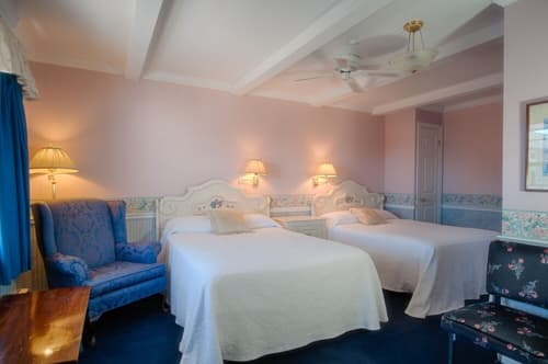 Telegraph House Motel