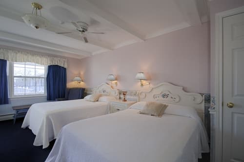 Telegraph House Motel