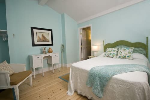 Telegraph House Motel