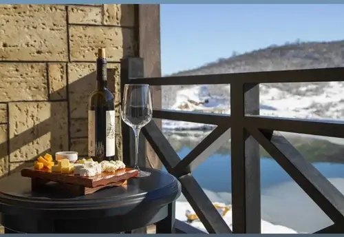 Macara Lake Park Hotel