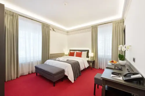 Golf Hotel Rene Capt, Room