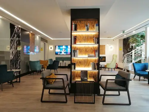 Hotel Gran Versalles, Lobby sitting area