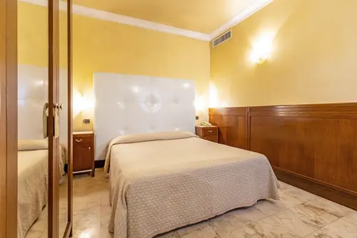 Hotel Panorama, Room