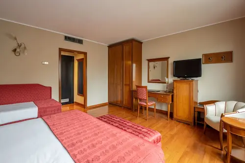 Hotel Leopardi, Room