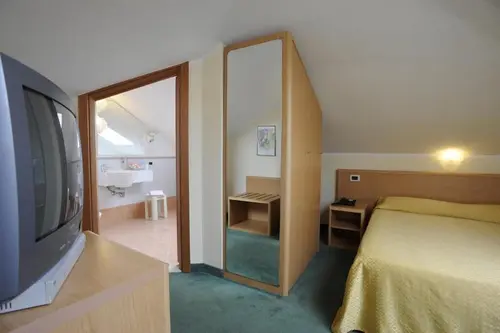 Russo Palace Hotel, Room