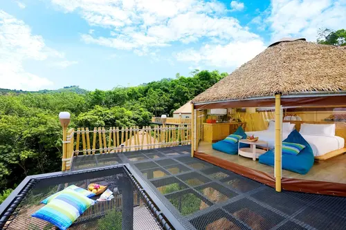 Beyond Skywalk Nangshi, Room