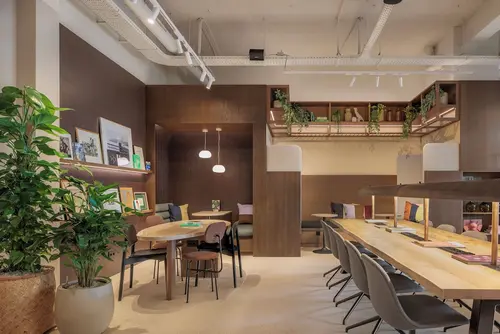 The Usual Rotterdam, Lobby sitting area