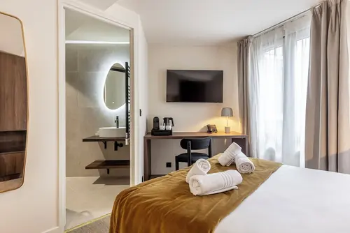 Le Monsieur by Sweett