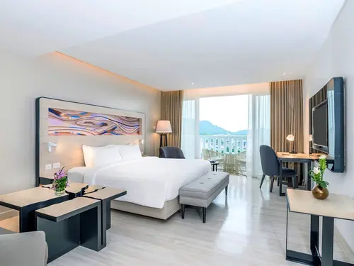 Novotel Phuket City Phokeethra Hotel, Room