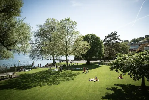 Swiss-Chalet Merlischachen - Romantik Schloss-Hotel am See, Garden