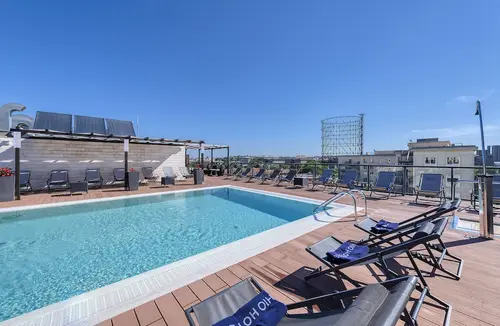 H10 Roma Città, Primary image