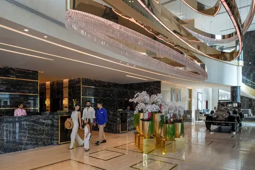 Dusit Doha Hotel, Concierge desk