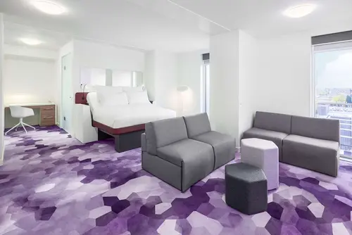 YOTEL Amsterdam, Room