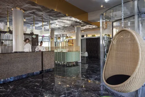 Quinzerie Hotel, Reception