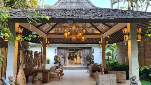 Ayurvedagram Bali - The Heart of Wellness & Healing, Interior entrance