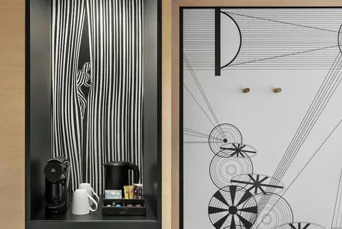 Renaissance Zürich Tower Hotel