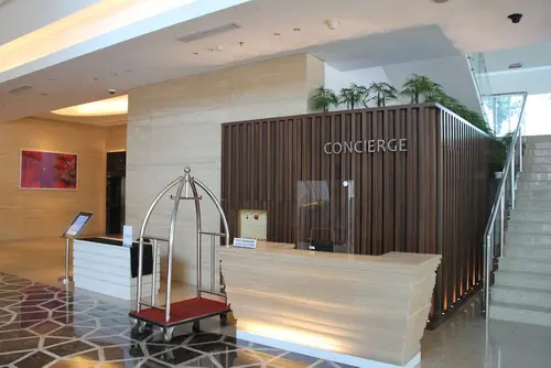 JS Luwansa Hotel and Convention Center, Concierge desk