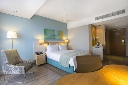 Holiday Inn Mauritius Mon Tresor by IHG