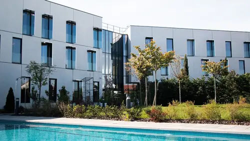 Hotel Dali Val d'Europe, Tapestry Collection by Hilton