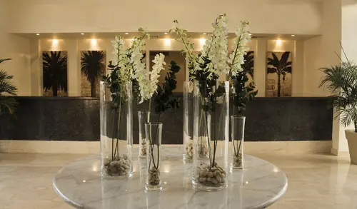 JAZ Neo Naama Bay, Reception