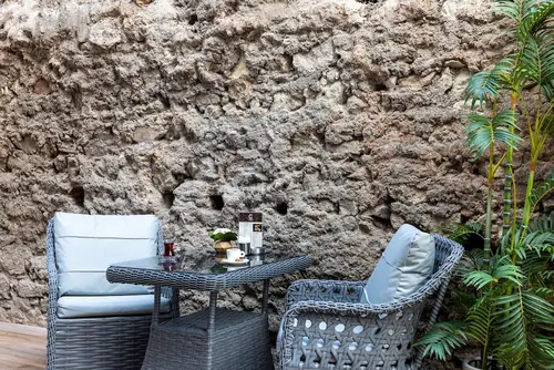 Carina Gold Hotel and Restaurant