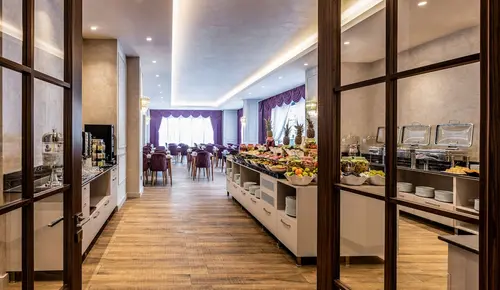 Carina Gold Hotel and Restaurant