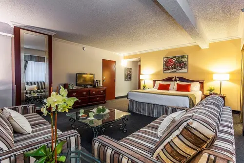 Le Nouvel Hotel
