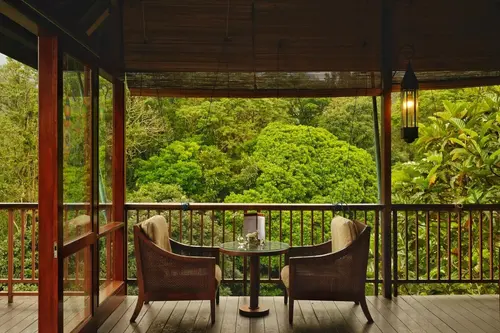 The Grand Hill Resort-Hotel, 