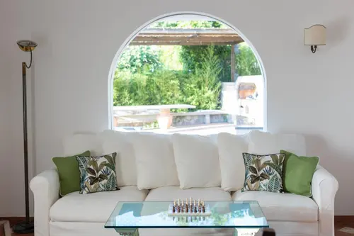 Villa Aurora Pool & Fitness, 