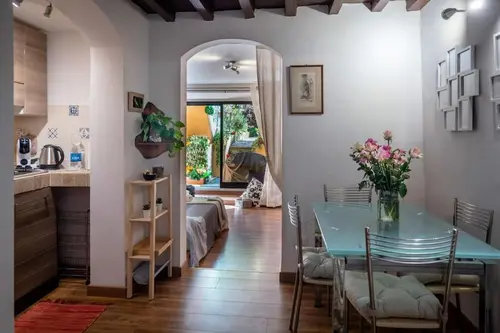 Monica appartamento con giardino al Ponte Vecchio