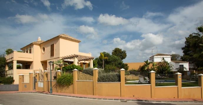 Villas AV Las Lomas de Marbella