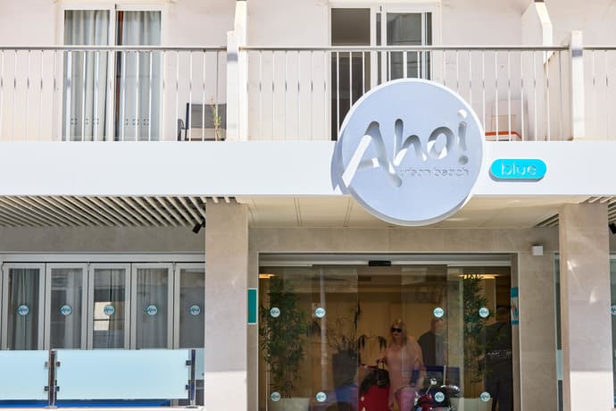 AHOI! Urban Beach Hotel