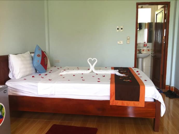 Anna Tham Hotel View