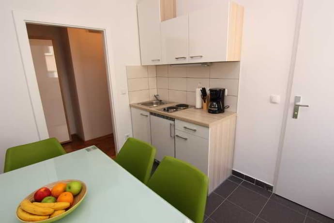 CheckVienna – Apartment Kroellgasse