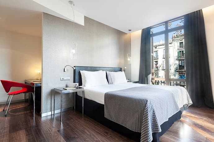 DORMA RAMBLAS BOQUERIA