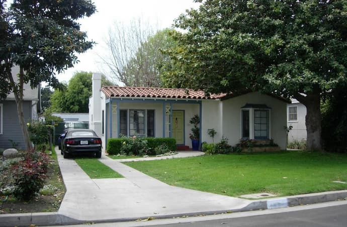 Jewel West la Santa Monica