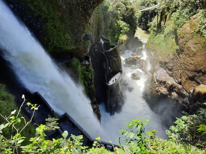 7 Días Avenida Volcán Completa: Cotopaxi, Quilotoa, Baños, Chimborazo, Ingapirca y Cuenca, Tour Privado