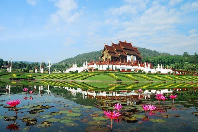 Senderos y joyas de Siam, recorrido privado