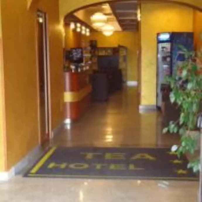 Tea Palace Hotel