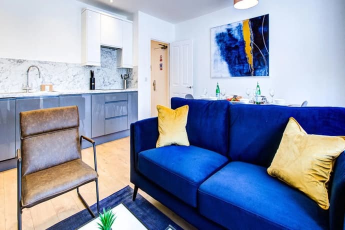 Hybrid Resi - New Malden