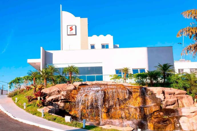 Super 8 Aeroporto Confins, 