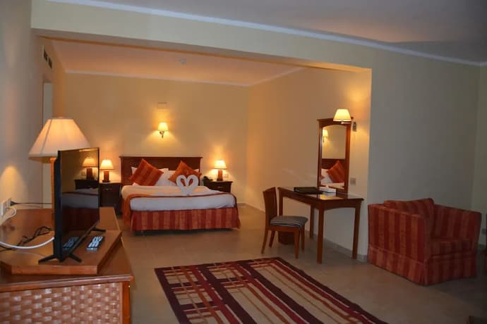 Le Mirage Hotel Double Room